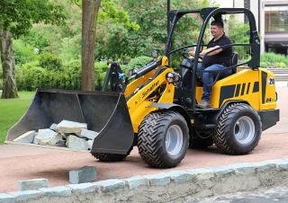 Elektro Radlader Schäffer 24e