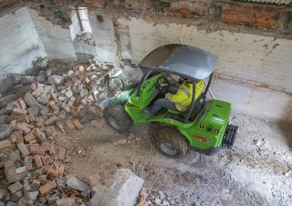 Elektro Radlader Avant Tecno e6