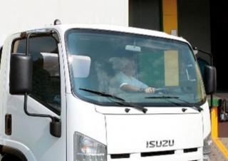 LKW Fahrgestell Isuzu P75 K