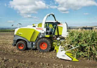 Feldhäcksler 4-WD Claas Jaguar 870