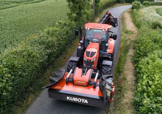 Frontmähwerke Scheiben m. Aufbereiter Kubota DMC7332T 