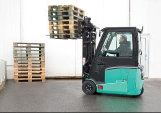 Frontstapler Elektro Mitsubishi FB16CPNT