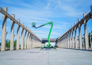 Gelenk Arbeitsbühnen Gelenkarbeitsbühnen auf Raupen Leguan 195