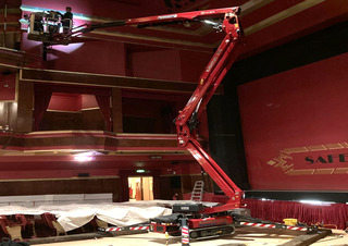 Gelenk Arbeitsbühnen Gelenkarbeitsbühnen auf Raupen Hinowa Lightlift 17.75 Performance IIIS MK3