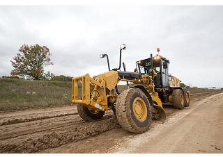 Grader Caterpillar 140