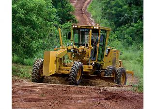 Grader Caterpillar 140K2