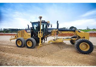 Grader Caterpillar 140M