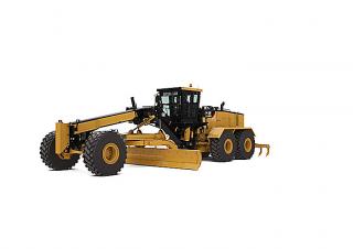 Grader Caterpillar 24M