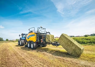 Grosspackenpressen + Hochdruckpressen New Holland BB 890 RC Plus