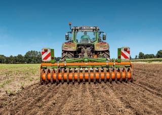 Grubber Amazone Cenius 3003 Special