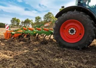 Grubber Amazone Cenius 3003 Super