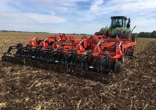 Grubber Kuhn Dominator 4860-9F