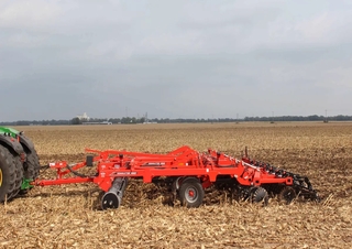 Grubber Kuhn Dominator 4860-9F
