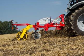Grubber Pöttinger Synkro 3020