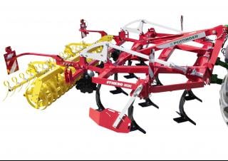 Grubber Pöttinger Synkro 3030 nova