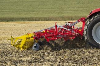 Grubber Pöttinger Synkro 4020 K