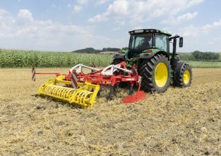 Grubber Pöttinger Synkro 5030 K nova