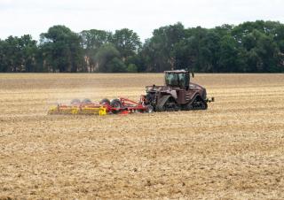 Grubber Pöttinger Terria 6040
