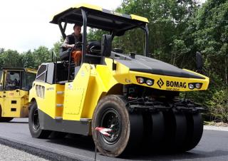 Walzen Gummiradwalzen Bomag BW 28 RH