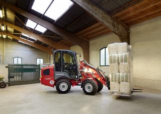 Hoflader Weidemann 1380