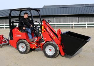 Hoflader Schäffer 2030