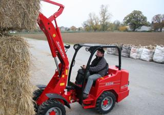 Hoflader Schäffer 2336 SLT