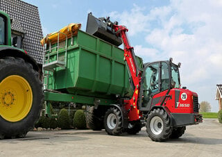 Hoflader Schäffer 3650 T 