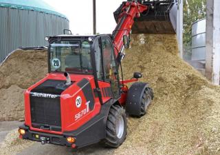 Hoflader Schäffer 5670 T