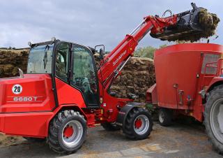 Radlader Schäffer 6680 T