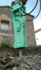 Anbaugeräte Hydraulik-Meißelhämmer Montabert 900