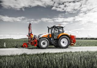 Fahrzeuge Kommunale Schlepper Steyr 4135 Profi CVT Basis