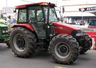 Fahrzeuge Kommunale Schlepper Case IH JX1100U