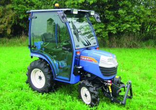 Fahrzeuge Kommunale Schlepper Iseki TM 3185