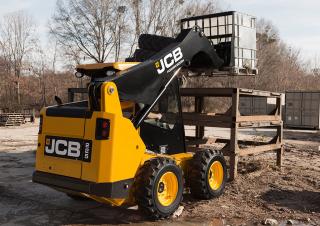 Kompaktlader JCB 225