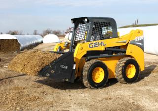 Kompaktlader Gehl R260