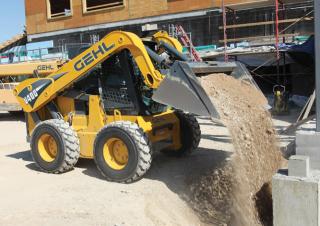 Kompaktlader Gehl V400