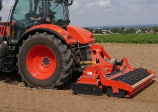Kreiseleggen Kubota PH3301