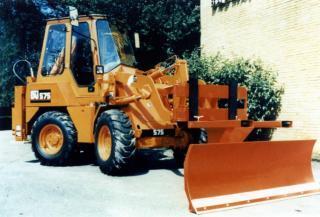 Winterdienste Schneepflüge Leicht-Schneepflüge Grünig GR 2000