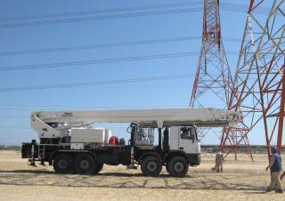 Teleskoparbeitsbühnen LKW-Teleskoparbeitsbühnen Bronto Skylift SI140HDT-C 