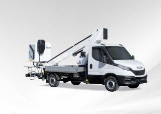 Teleskoparbeitsbühnen LKW-Teleskoparbeitsbühnen France Elévateur TLR 18