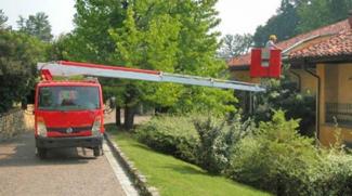 Teleskoparbeitsbühnen LKW-Teleskoparbeitsbühnen Multitel 160 Alu R