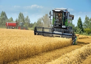 Mähdrescher Fendt 5225 E Rice