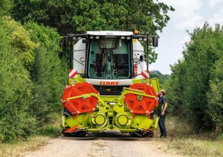 Mähdrescher Claas Avero 160
