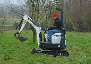 Minibagger Bobcat E08