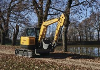 Raupenbagger New Holland E60C