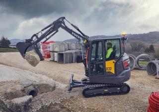 Minibagger Volvo EC37