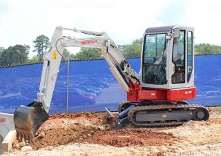 Minibagger Takeuchi TB 138 FR
