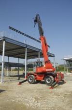 Teleskopen mit Oberwagen Manitou MRT 2150 Privilege