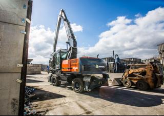 Mobilbagger Atlas 270 MH