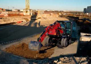 Mobilbagger Yanmar B95W Zirkular 